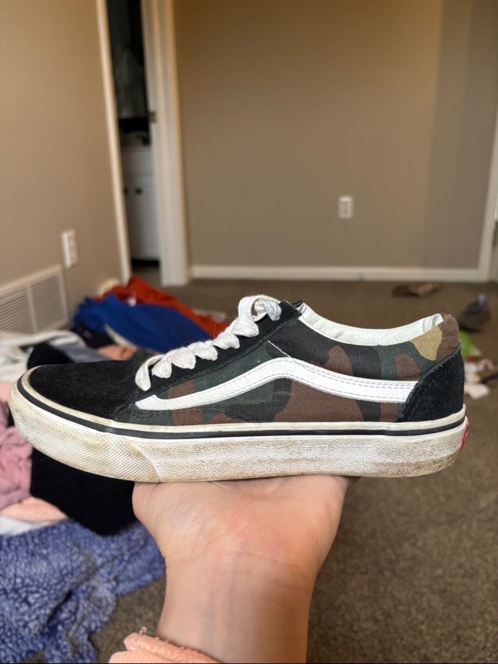 Vans women’s Camo Old Skool Sneaker in Black, Green, Brown